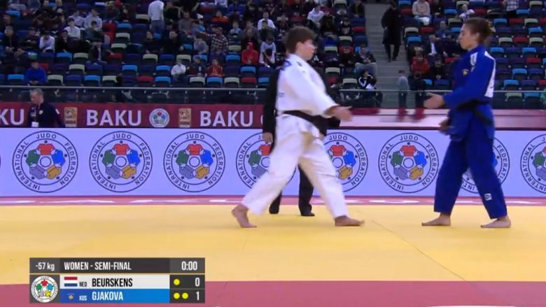 Nora Gjakova siguron medaljen, kalon në finalen e Grand Slamit të Bakut