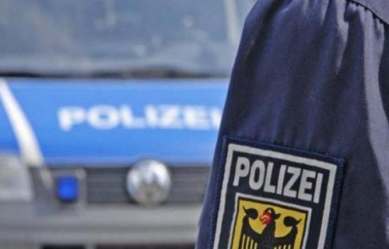 Policia gjermane kthen tre turistë kosovarë