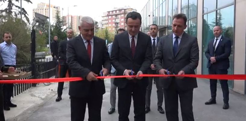 Momenti i inaugurimit të objektit të ri të Departamentit për Prodhimin e Dokumenteve