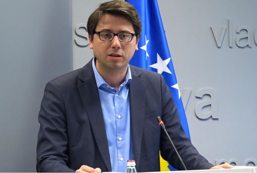 Murati tregon se si do të funksionojë skema e re e asistencës sociale në Kosovë