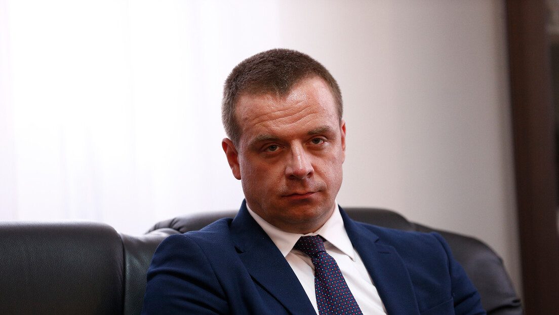 Stojkoviq: Do t’i kërkoj Francës që të mos ia shesin aeroplanët “Rafale” Serbisë