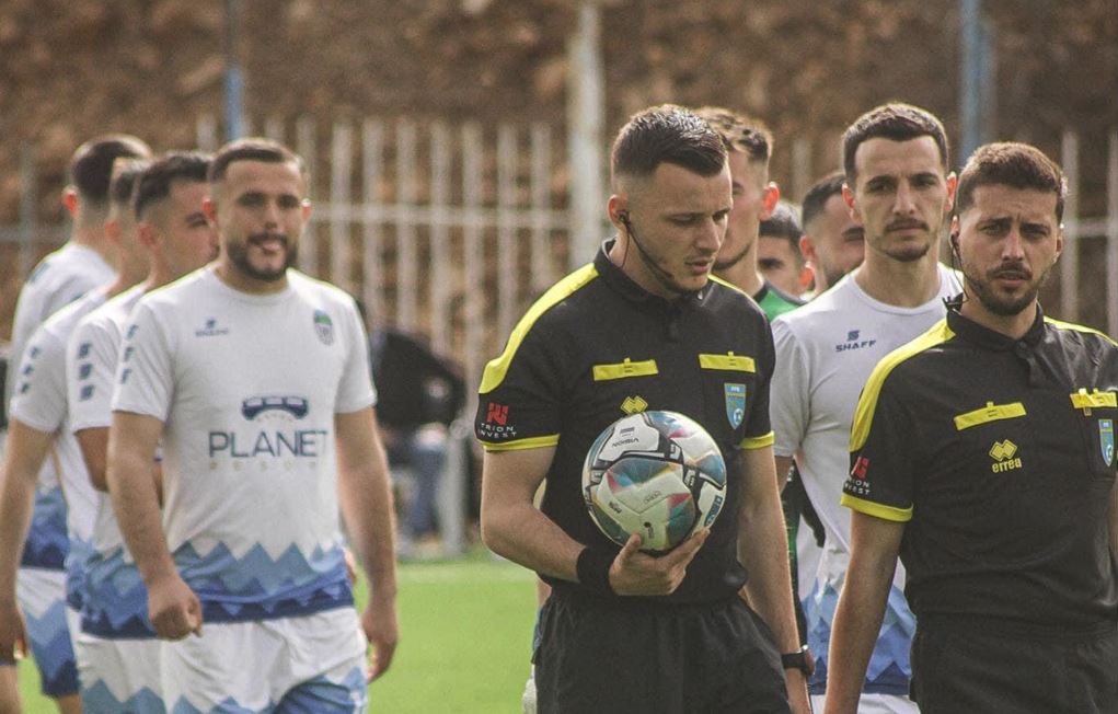 Përsëri incident në futbollin e Kosovës, sulmohet gjyqtari Hasani në ndeshjen Kika – Vushtrria