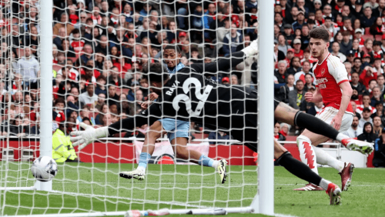 Arsenali befasohet nga Aston Villa, mposhtet me rezultat 0-2