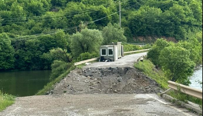 Punimet në rrugën Gjilan – Prishtinë, deputetja e LDK-së kritikon ashpër Qeverinë Kurti: Krejt shtrembër