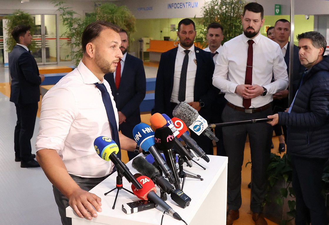 Ministri sllovak i Mbrojtjes: Kryeministri u qëllua me pesë plumba dhe po lufton ende me jetën