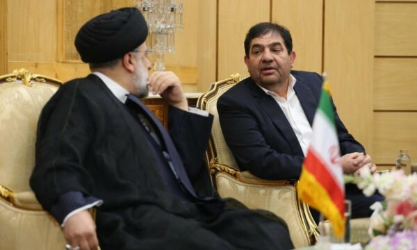 Kush është zv.presidenti që do të drejtojë Iranin pas vdekjes së Raisit?