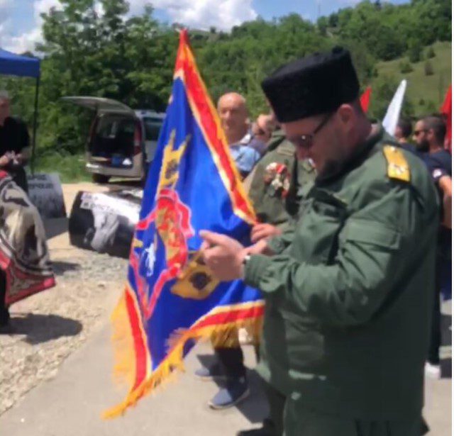 Rreth 20 protestues mblidhen në territorin e Serbisë afër pikë-kalimit kufitar të Jarinjës