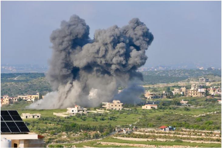 Ushtria izraelite thotë se ka goditur strukturat ushtarake të Hezbollahut
