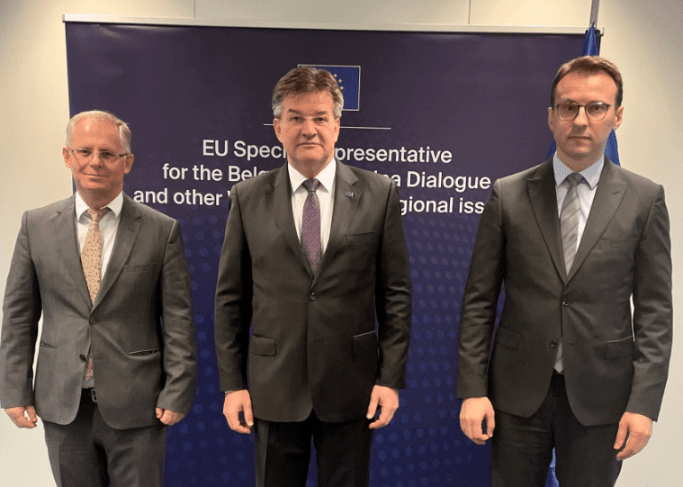 Kryenegociatorët e Kosovës dhe Serbisë sot takohen në Bruksel, diskutojnë për dinarin