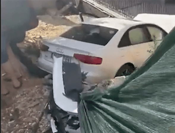 Aksident i rëndë mes tre veturave në Prishtinë, dyshohet për të lënduar