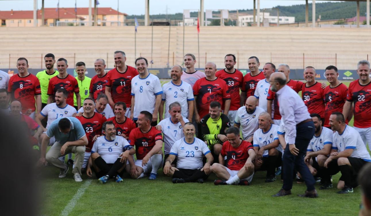 Ballafaqim deputetësh në futboll, këta të Kosovës mposhtin ata të Shqipërisë