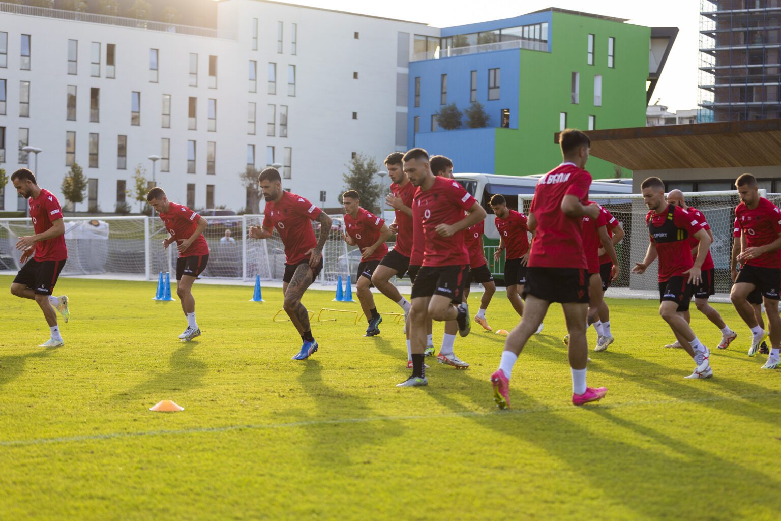 Kombëtarja Shqiptare rikthehet në stërvitje, bëhet gati për ndeshjen me Kroacinë