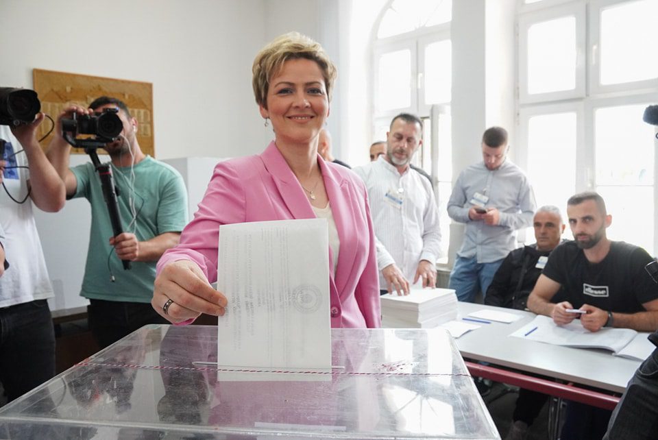 Zgjedhjet në Luginë: Sinani fton qytetarët e Preshevës të shfrytëzojnë të drejtën e tyre