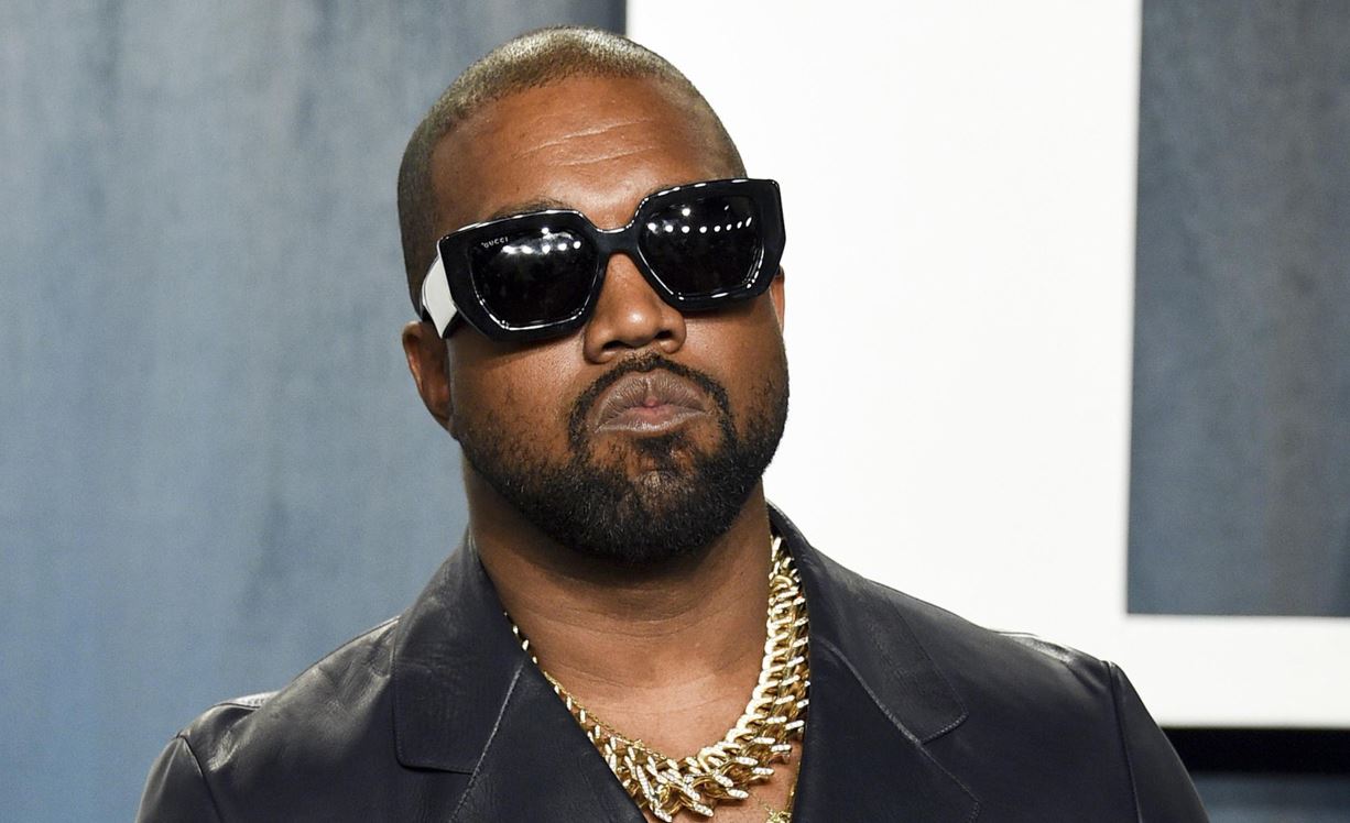 Kanye West paditet për ngacmim seksual nga ish-asistentja e tij