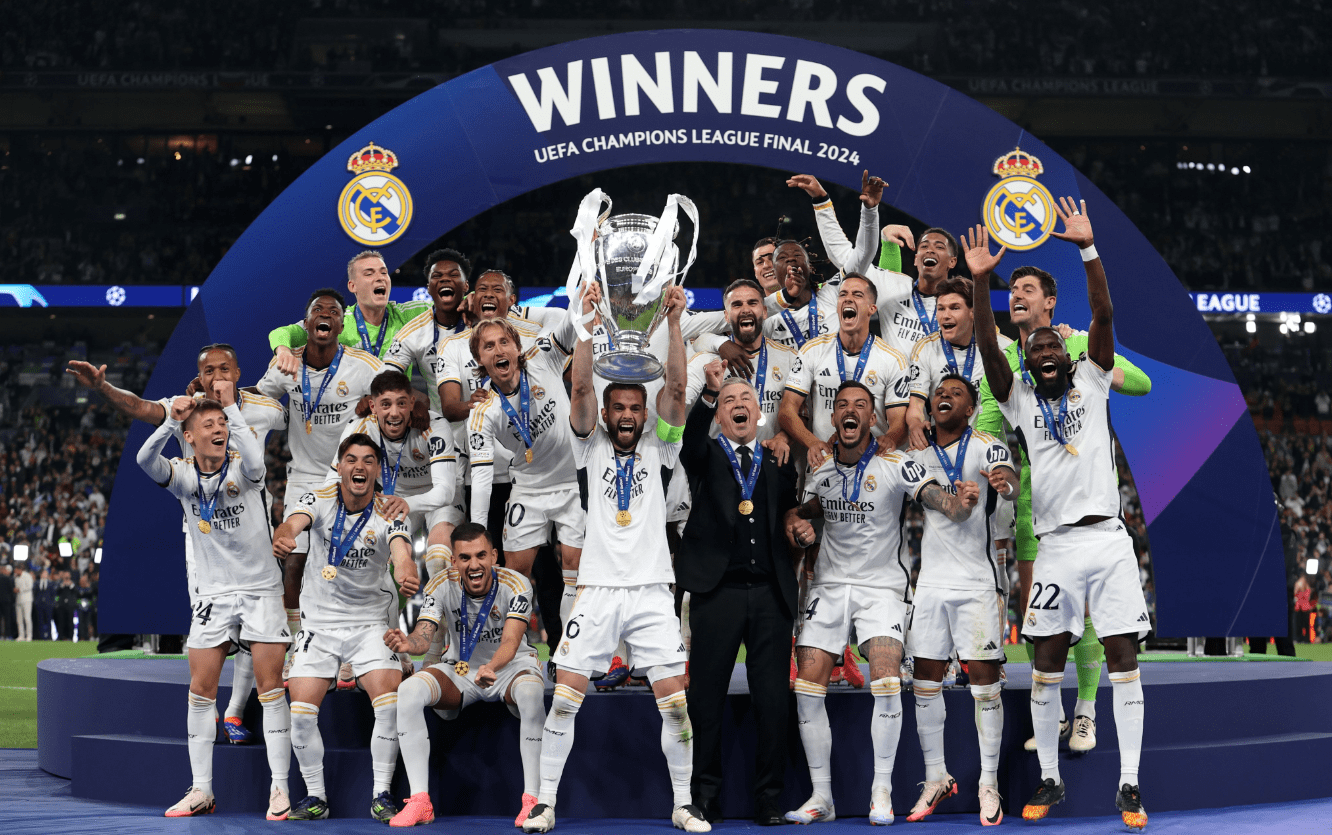 Real Madrid ngre trofeun e 15-të të Ligës së Kampionëve