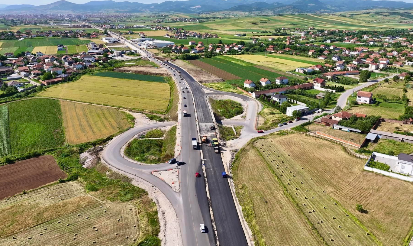 Aliu: Punimet në rrugën Mitrovicë – Prishtinë në avancim e sipër