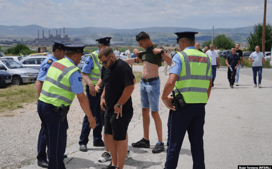 Policia arreston një serb në festën e Vidovdanit