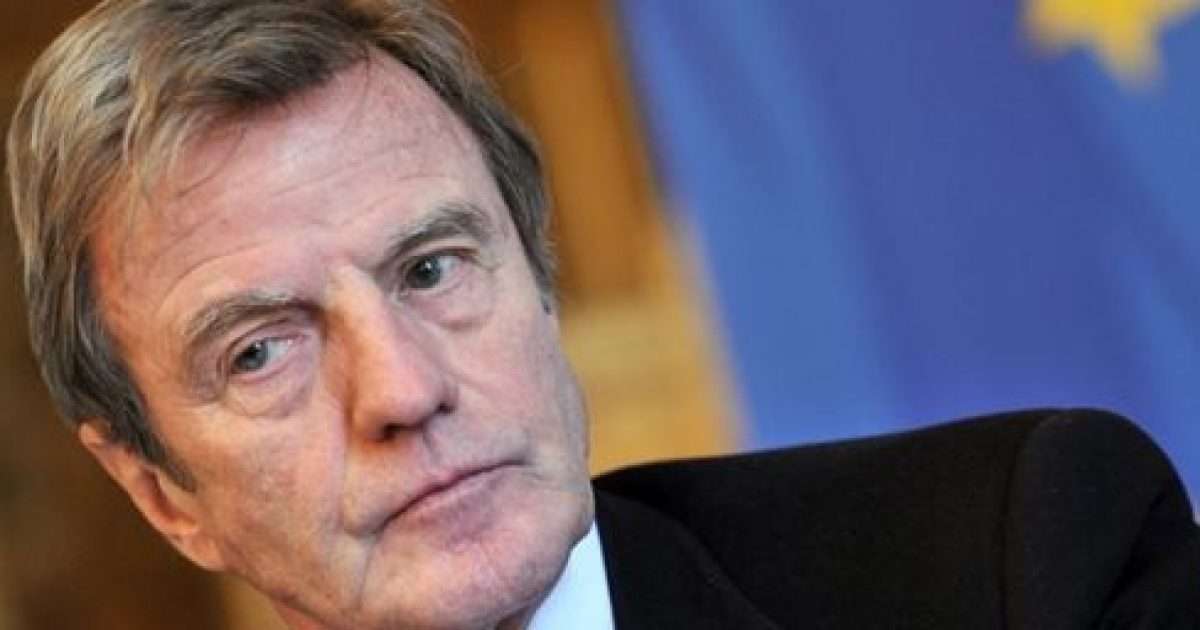 Anulohet vizita e Bernard Kouchnerit në Kosovë
