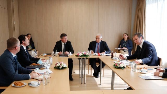 Kurti dhe Vuçiq takohen në Bruksel më 26 qershor