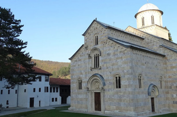 UNESCO: Monumentet mesjetare në Kosovë kërcënohen nga problemet politike