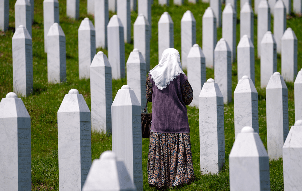 Kosova e shpall 11 korrikun si Ditë të Përkujtimit për Gjenocidin në Srebrenicë
