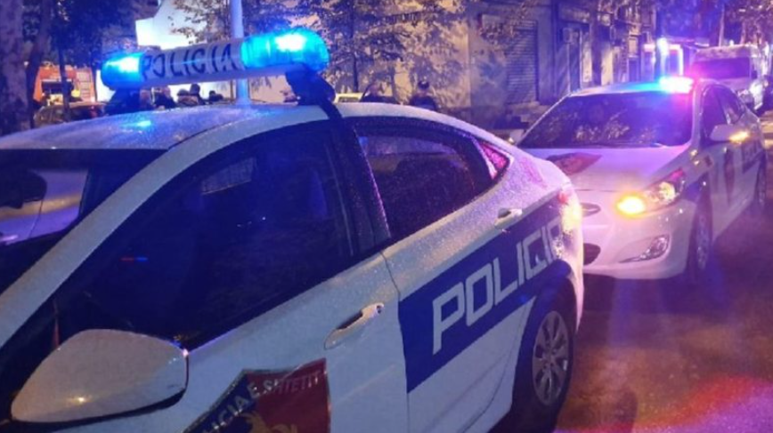 Arrestohet një i mitur në Vlorë, dyshohet se theri me thikë një 38-vjeçar