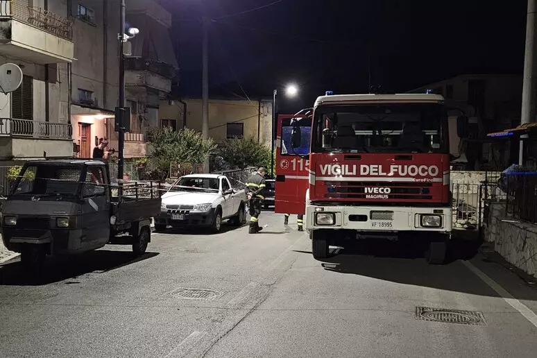 Itali: Vëllau ia prenë kokën vëllaut dhe ia hedh nga ballkoni i shtëpisë