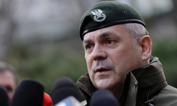 Polonia duhet ta përgatisë ushtrinë për konflikt në shkallë të gjerë, thotë shefi i ushtrisë