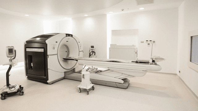 Klinikës së Radiologjisë sot i dhurohet CT-ja