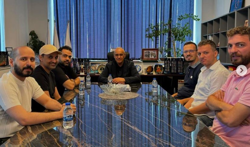 Digjitalizimi i futbollit kosovar, kryetari i FFK-së pret në takim arabët