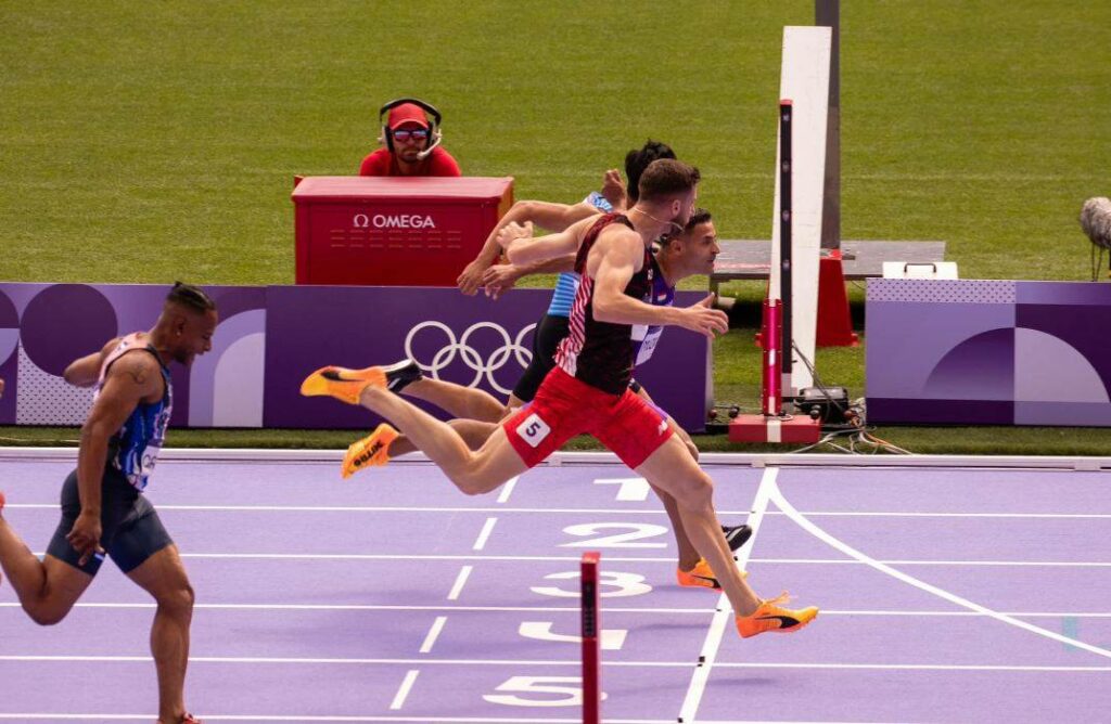 Shkëlqen Franko Burraj, “shpërthimi” si Bolt sjell kualifikimin