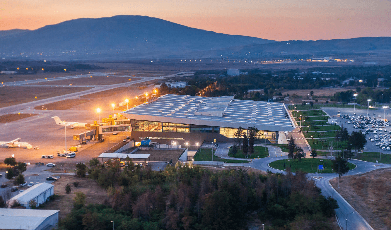 Aeroporti i Shkupit: Nga kontrolli i sigurisë përjashtohen vetëm mysafirët zyrtarë të Qeverisë