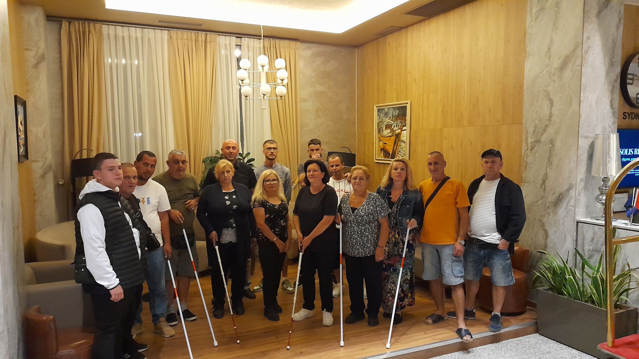 Shoqata e të verbërve në Gjilan zhvillon aktivitete në kampingun rehabilitues