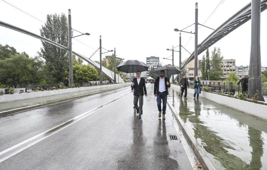 Ministri Krasniqi thotë se Ura e Ibrit do të hapet, nuk jep datë