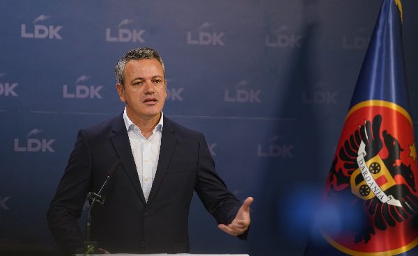 Gashi: LDK-ja do t’i votojë marrëveshjet ndërkombëtare, por miratimi i ligjeve, i vështirë