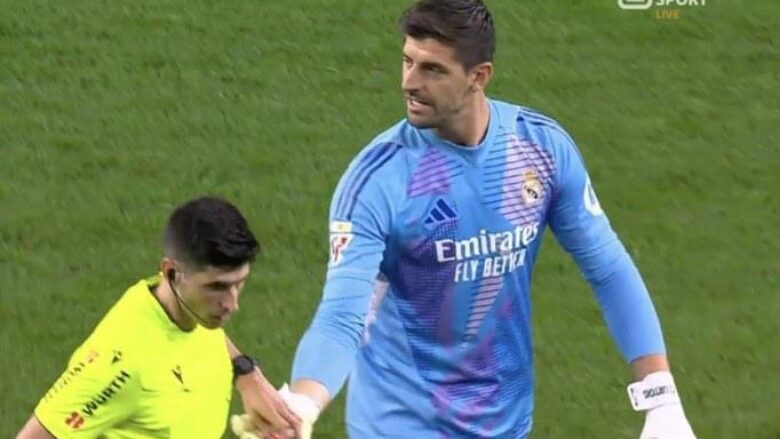 Në minutën e 70-të ndërpritet derbi Atletico Madrid – Real Madrid, shkak veprimet e tifozëve ndaj Courtois