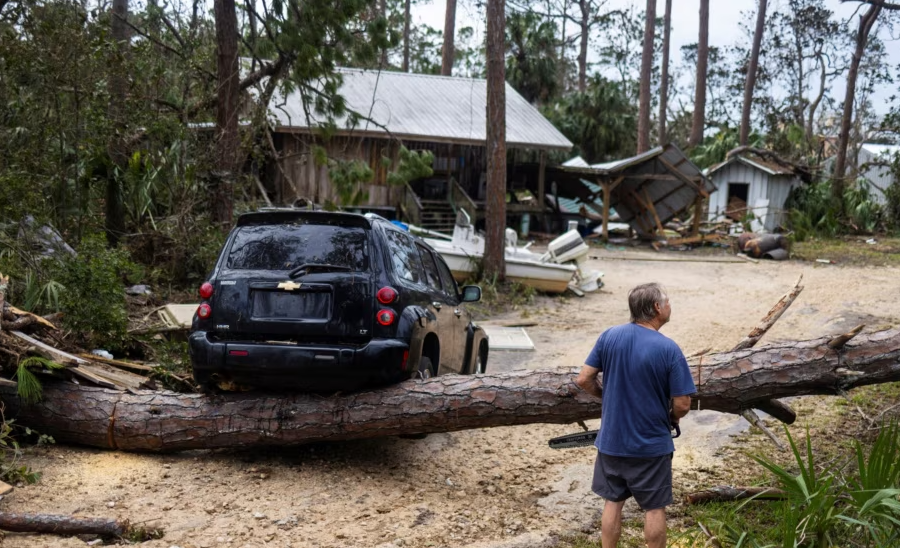 Florida shtrëngohet para zbarkimit të uraganit Milton