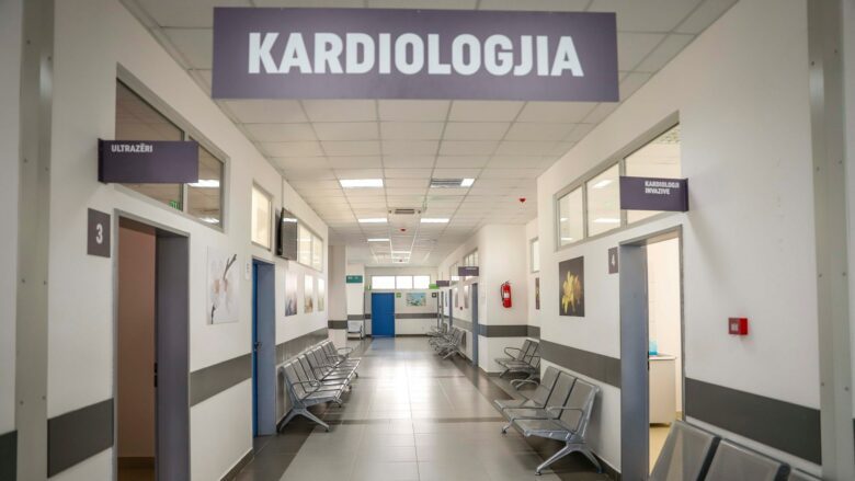 Drejtori i Klinikës së Kardiologjisë, Lulzim Kamberi tregon arsyet pse po jep dorëheqje nga kjo pozitë