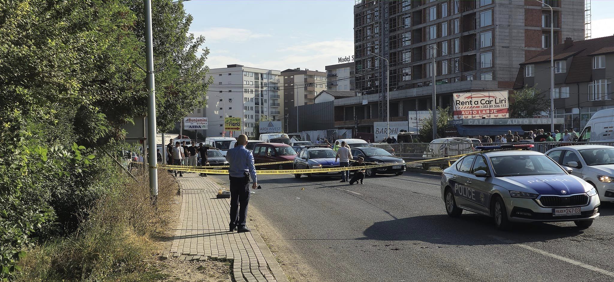 Si erdhi deri tek plagosja e zyrtarit policor në Fushë Kosovë – Njëri nga të dyshuarit u arratis