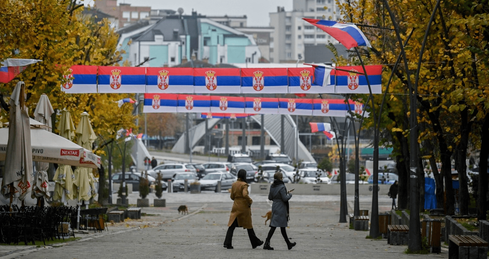 Serbia thotë se projektligjet për serbët në Kosovë “nuk i shkelin” zotimet e dialogut