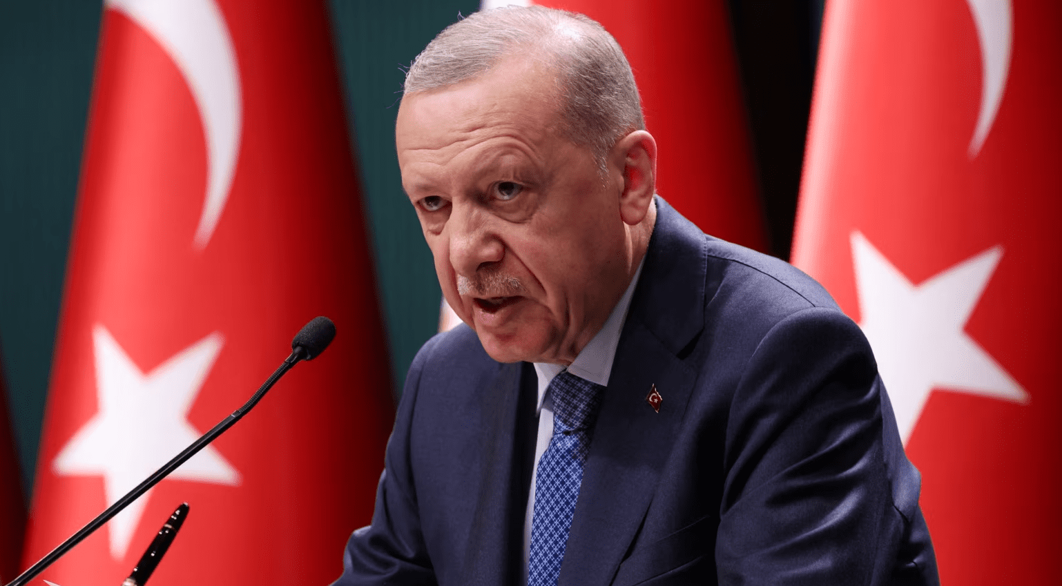 Erdogan padit për shpifje liderin e opozitës dhe kryetarin e Stambollit  