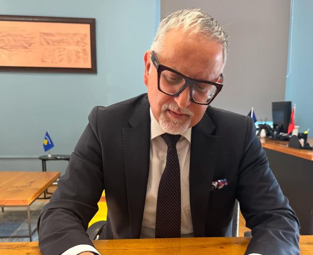 Listës esenciale i shtohen produkte të reja mjekësore për trajtim të kancerit