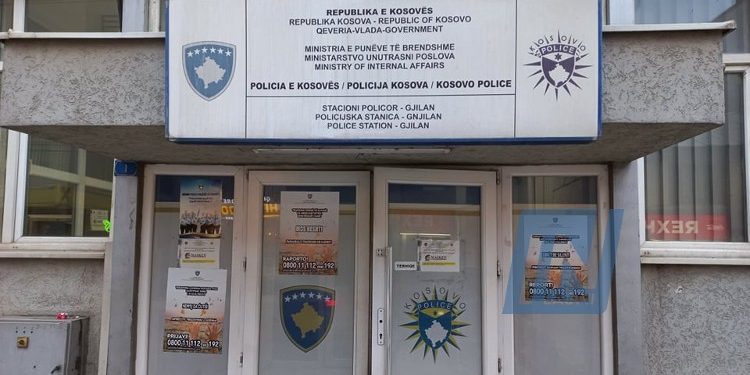 Kanosi verbalisht policët në stacion, arrestohet gjilanasi