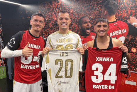 Treshja shqiptare, Xhaka, Krasniqi dhe Laçi shkëmbyen fanellat pas ndeshjes