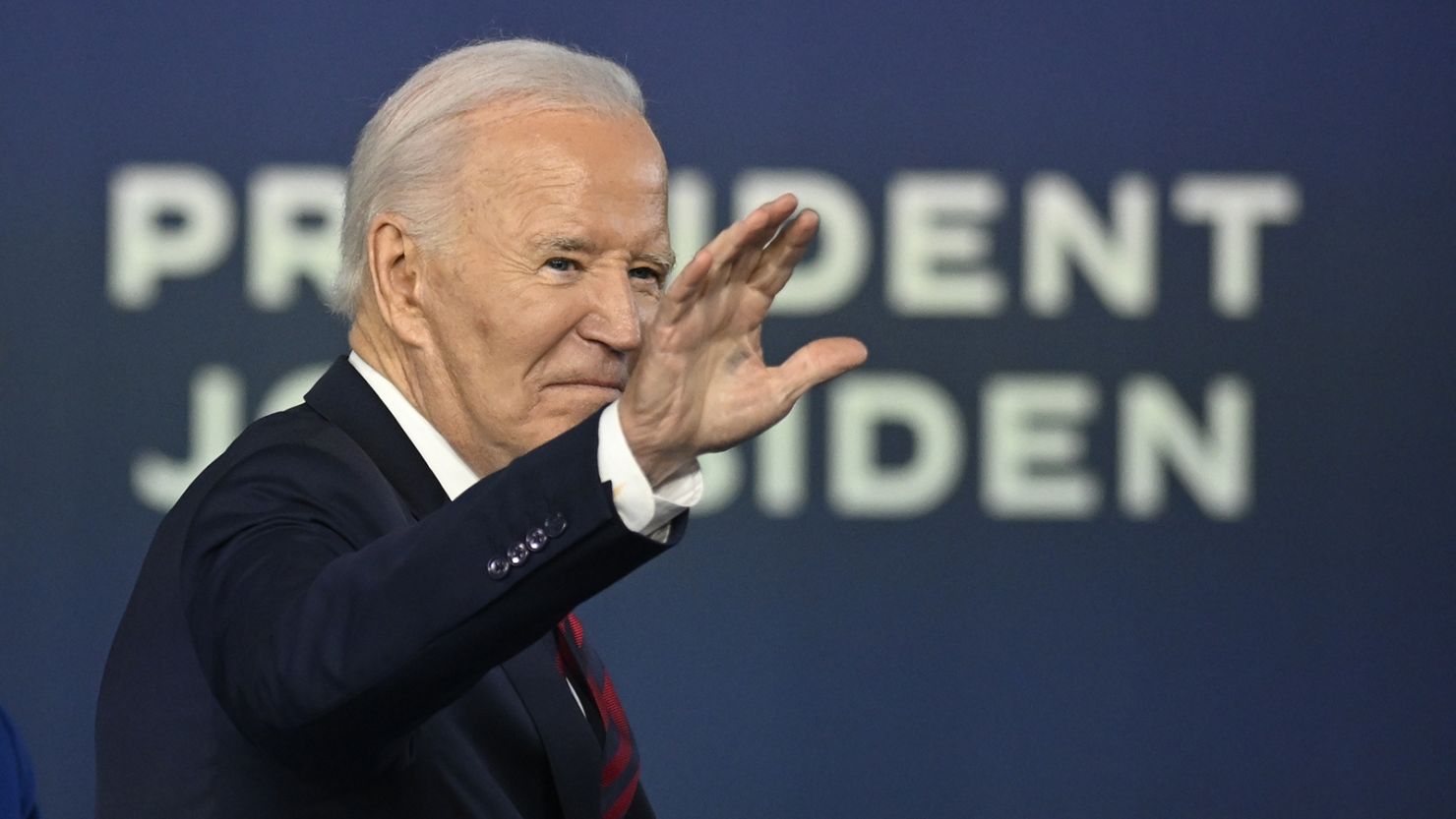 Biden thotë se i ka lënë në zyre Trumpit një letër