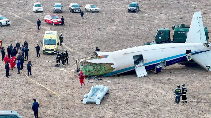 Rrëzimi i avionit të Azerbajxhanit me 38 viktima, publikohet raporti paraprak: Ja çfarë e shkaktoi