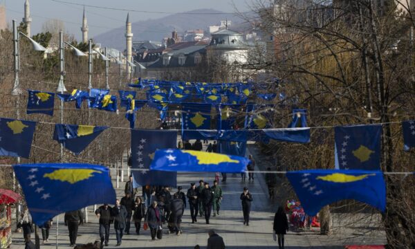 Gazeta greke: Në gjysmën e parë të vitit 2024, gati dy milionë kosovarë vizituan Greqinë