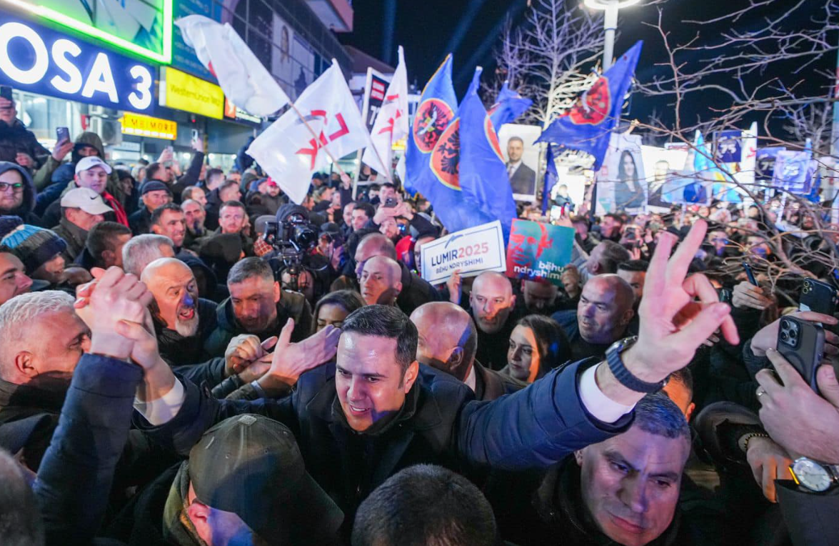 Abdixhiku: Atyre që e kërkuan shuarjen tonë, iu themi “na shihni për pak”