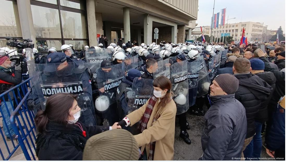 Vazhdojnë protestat e studentëve në Serbi