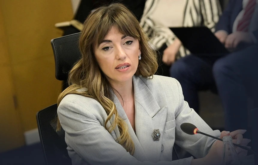 Flet Haxhiu pasi dështoi dy herë të bëhet kryeparlamentare